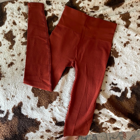 Rust Balance athletica leggings - Picture 1 of 3